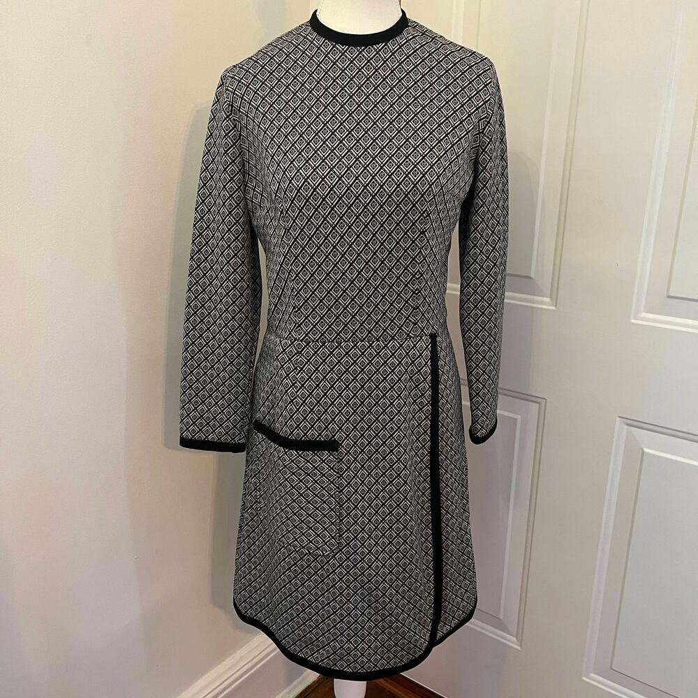 Vintage 1970's Handmade Black and White Patterned Long Sleeve Dress Size Medium
